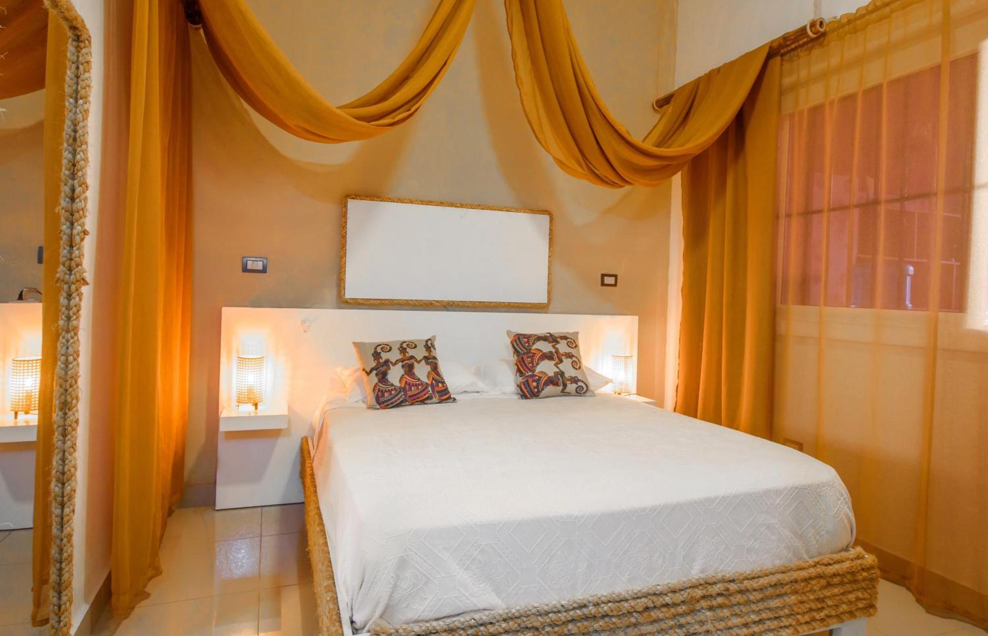 Hostal Mama Mambo - Zona Colonial Santo Domingo Ngoại thất bức ảnh